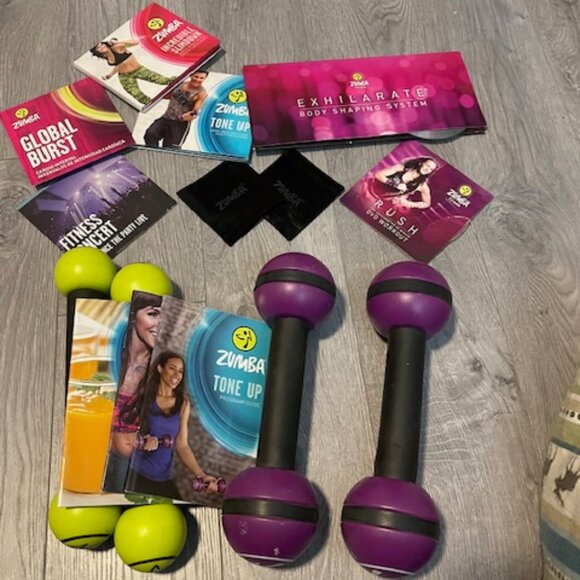 Zumba Workout Package (DVD'S) - Picture 1 of 13